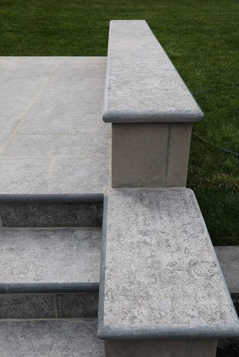 Banas Stones® Bullnose Coping - Silver Grey