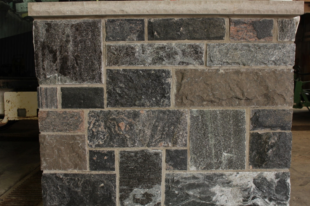 Masonal Stone® Granite Collection - Algonquin Blend