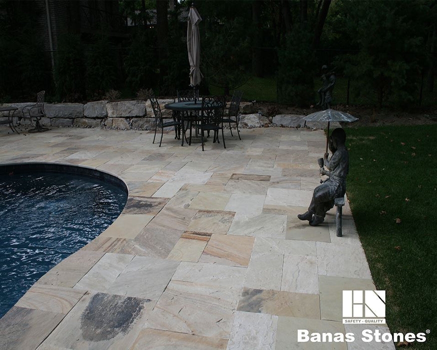 Banas Stones® Bullnose Coping - Fossil
