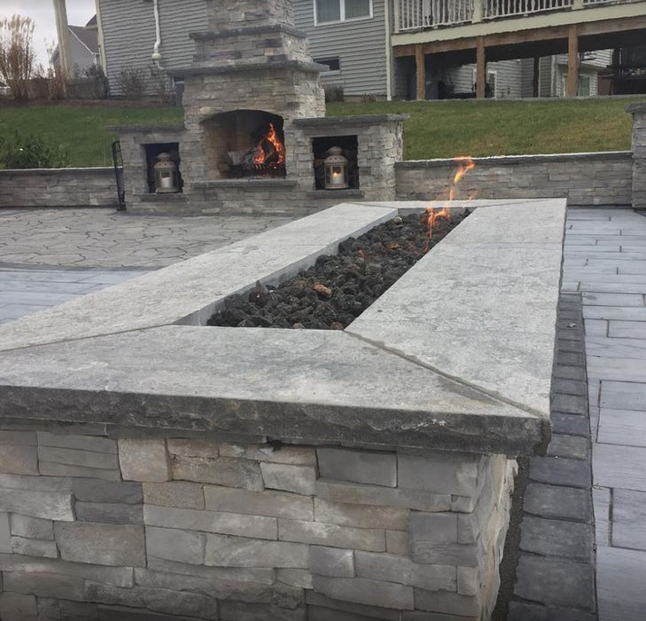 Banas Stones® Rockfaced Coping - Imperial Black