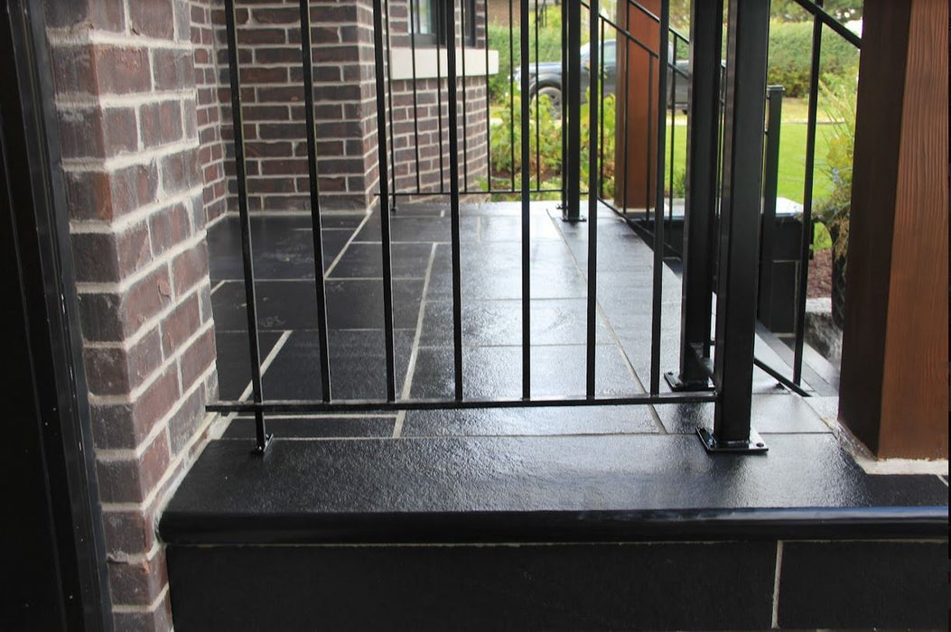 Banas Stones® Bullnose Coping - Kota Black