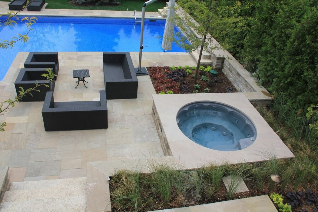 Banas Stones® Rockfaced Coping - Lavender