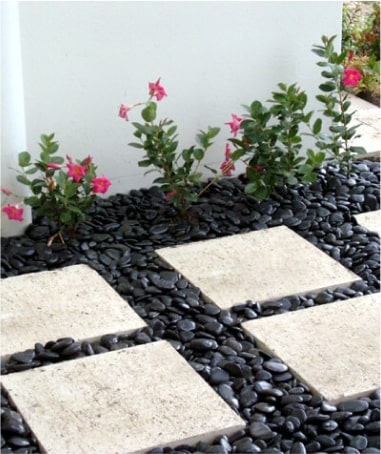Stone Decorative® Garden Polished Black