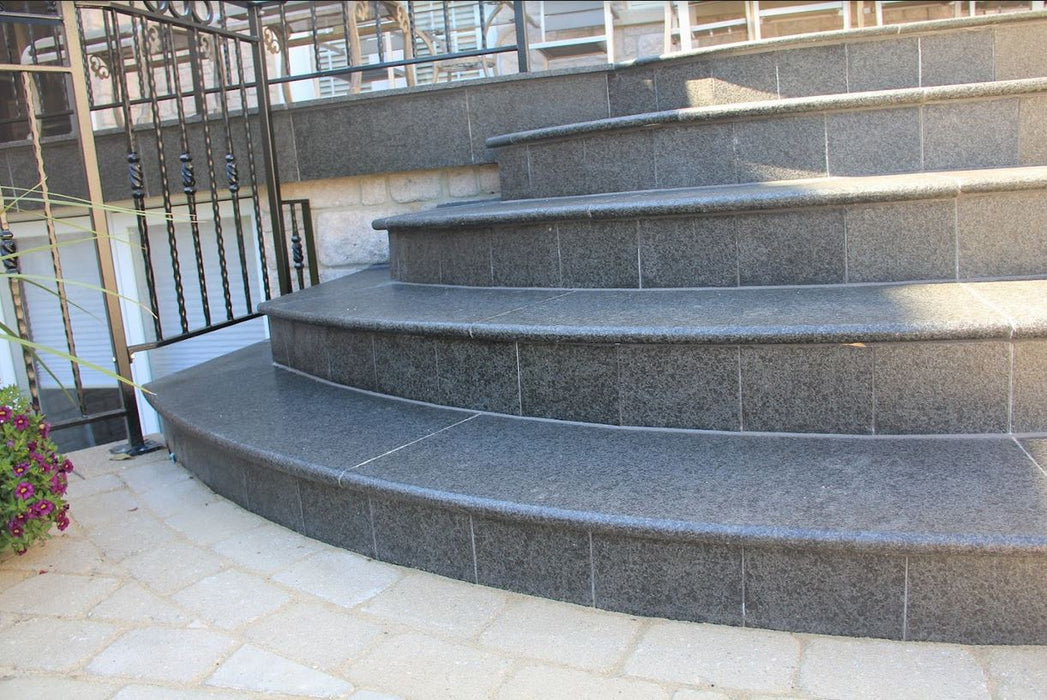 Banas Stones® Bullnose Coping - Sombre