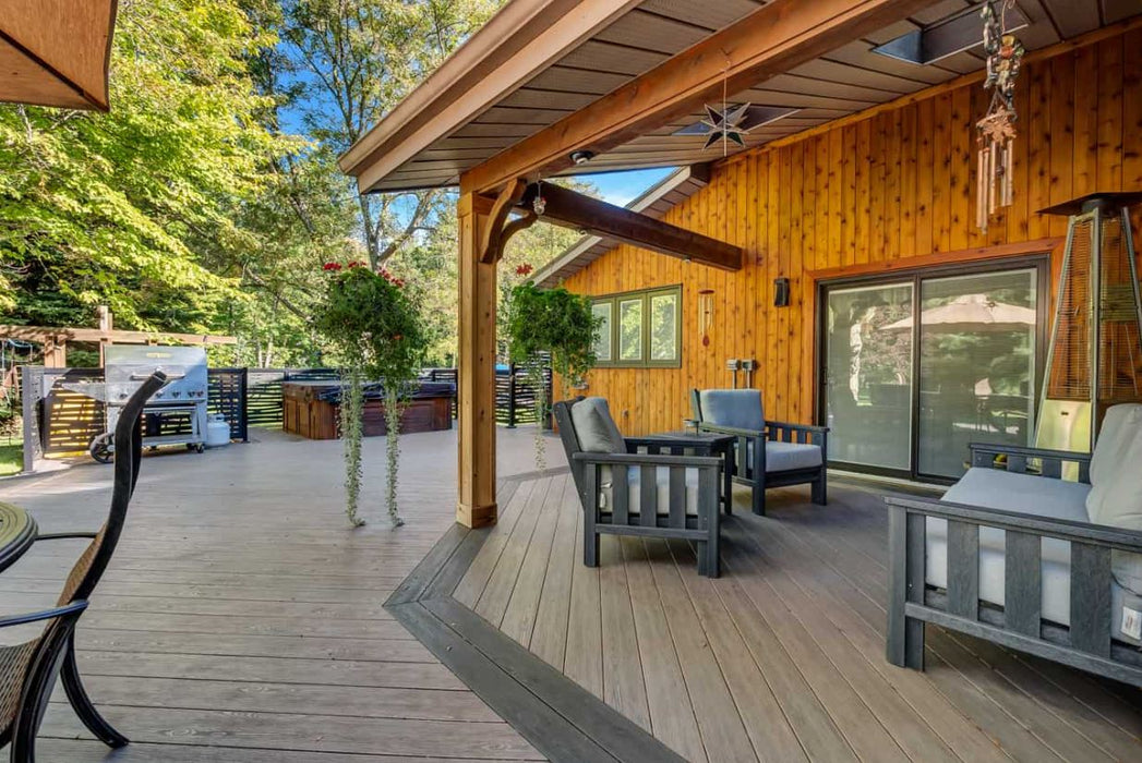 Clubhouse Decking® Hickory